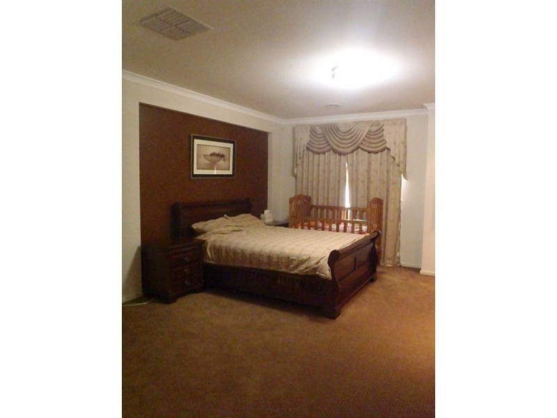 6 Palmer Drive, Narre Warren VIC 3805