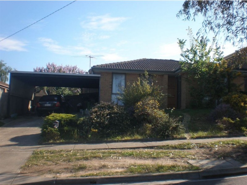 19 Meredith Crescent, Hampton Park VIC 3976