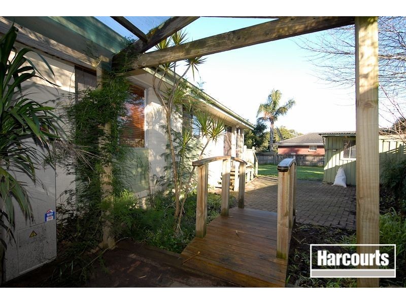 18 Hanley Street, Narre Warren VIC 3805