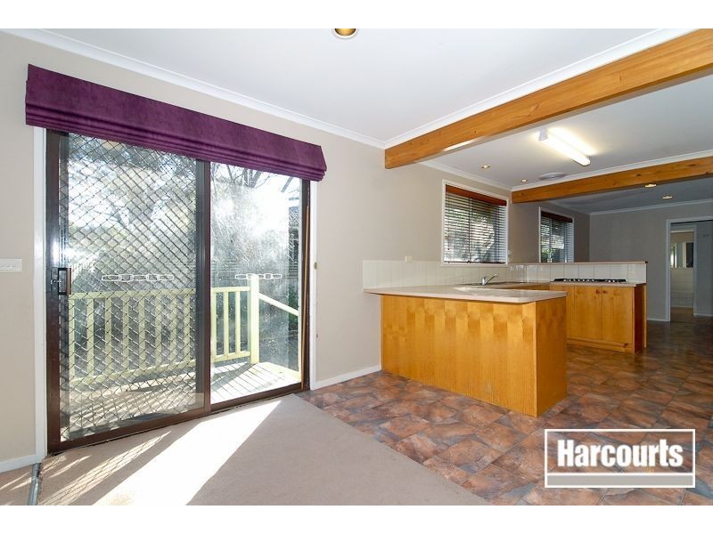 18 Hanley Street, Narre Warren VIC 3805