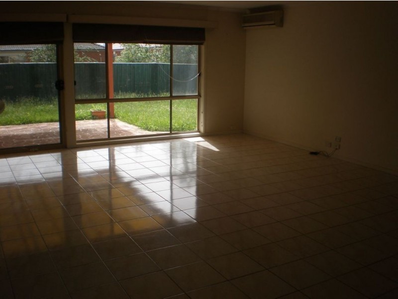 55 Kershaw Drive, Narre Warren South VIC 3805