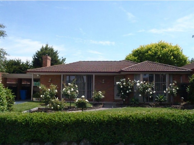 10 Fleetwood Drive, Narre Warren VIC 3805