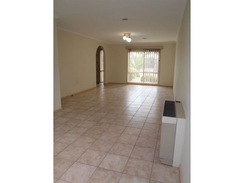 14 Elstar Road, Narre Warren VIC 3805