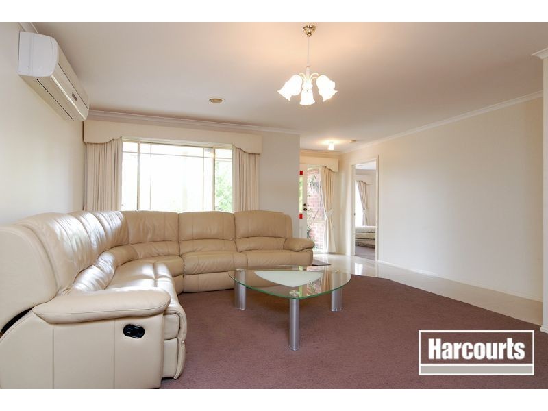 61 The Promenade, Narre Warren South VIC 3805