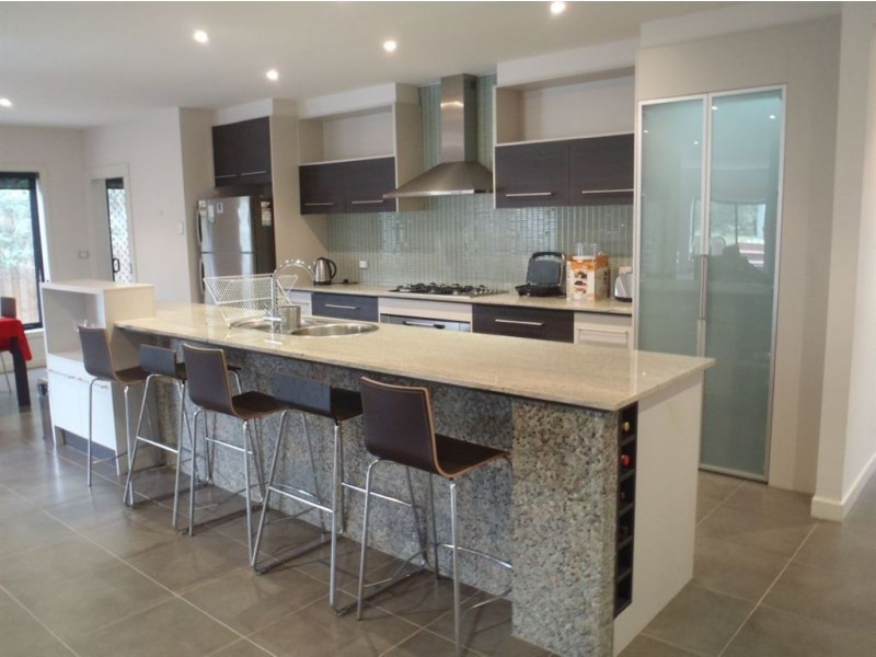 45 Golden Grove Drive, Narre Warren South VIC 3805