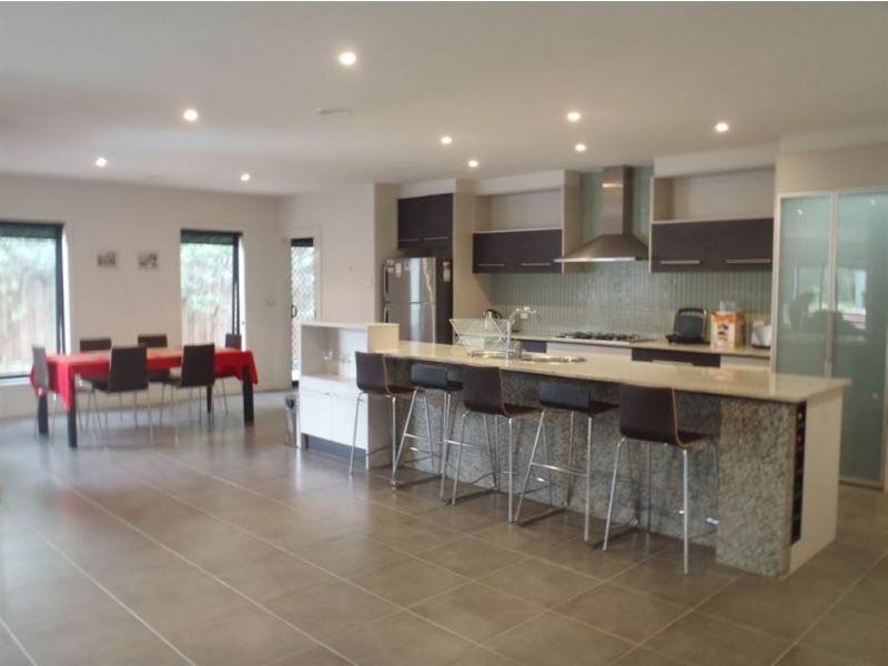 45 Golden Grove Drive, Narre Warren South VIC 3805