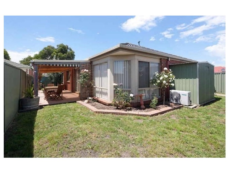 7 Masterton Place, Cranbourne East VIC 3977