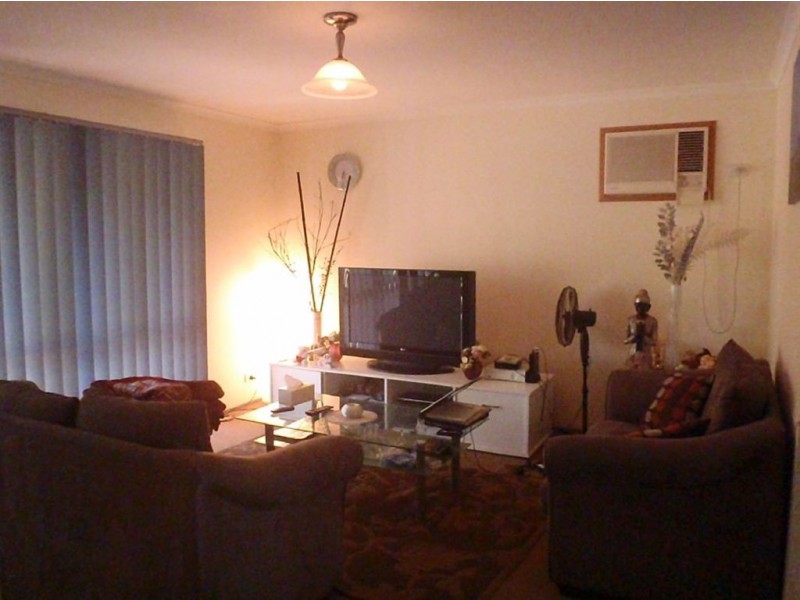 1/41 Willow Drive, Hampton Park VIC 3976