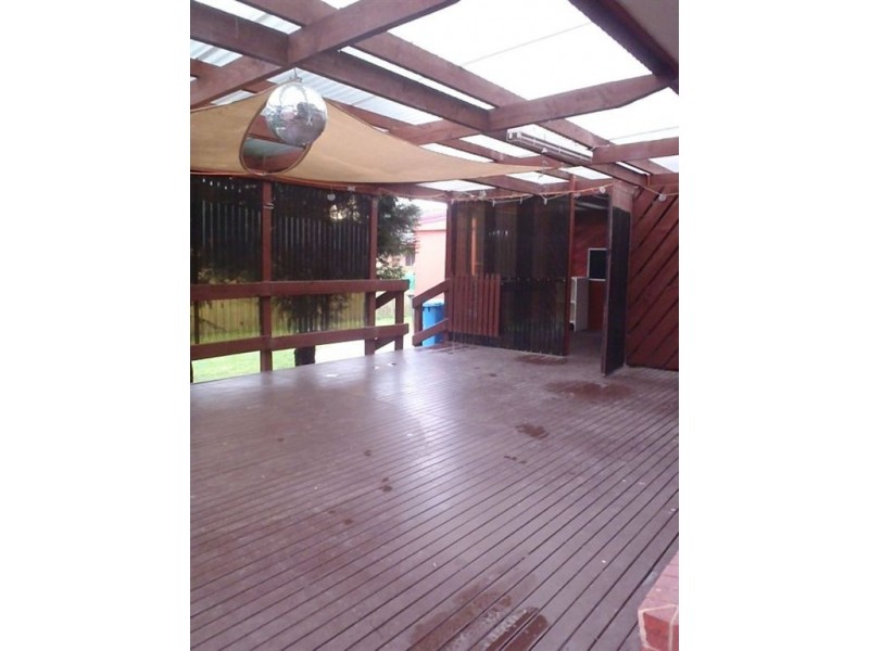 13 Reeves Court, Hampton Park VIC 3976