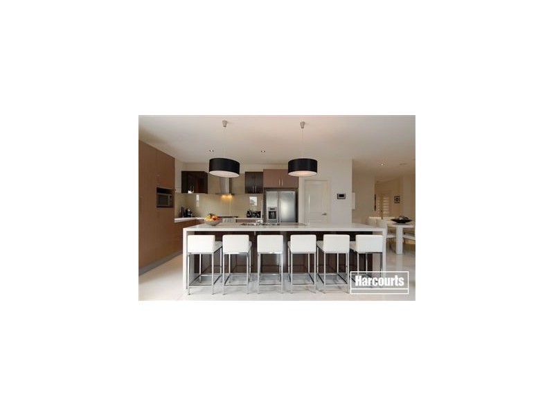 18 Georgetown Way, Officer VIC 3809