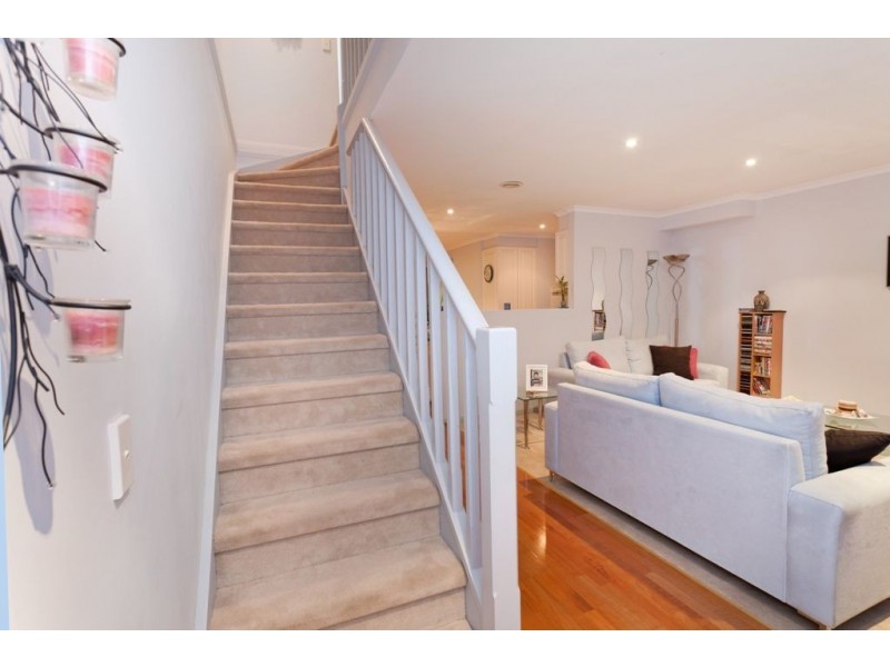 13 Provence Place, Narre Warren South VIC 3805