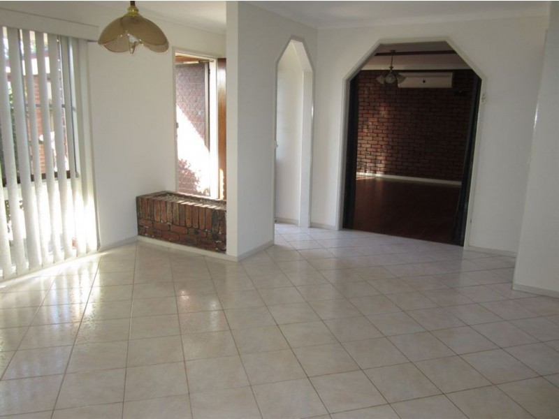 85 Valleyfair Drive, Narre Warren VIC 3805