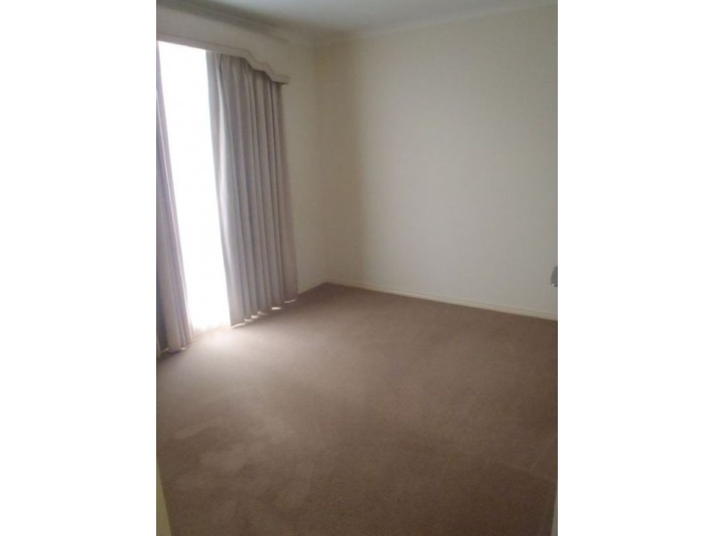 35 Tomasetti Crescent, Narre Warren VIC 3805