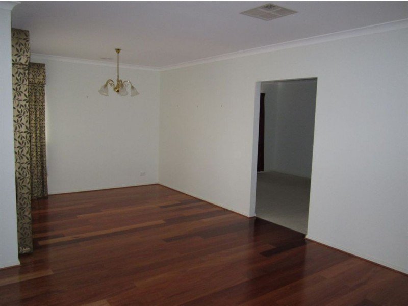 35 Inkerman Street, Berwick VIC 3806