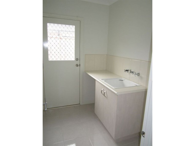 35 Inkerman Street, Berwick VIC 3806