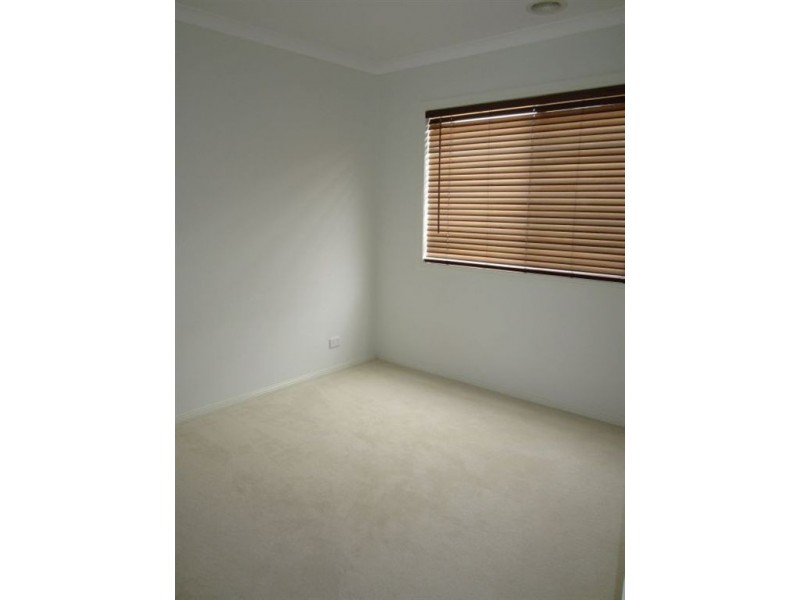 35 Inkerman Street, Berwick VIC 3806