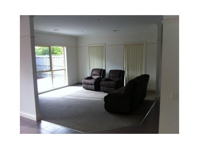 4/2 Inglis Avenue, Frankston VIC 3199