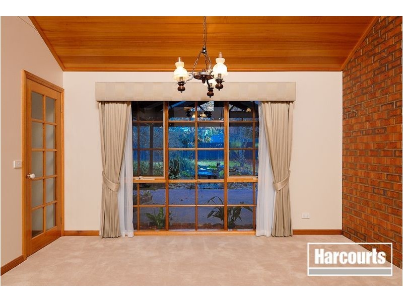 39 The Promenade, Narre Warren South VIC 3805