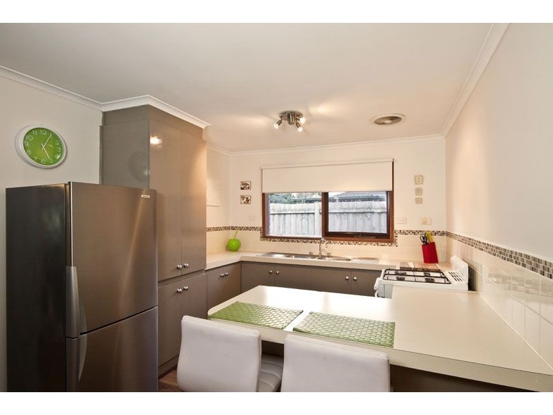 9 Marsden Court, Cranbourne North VIC 3977