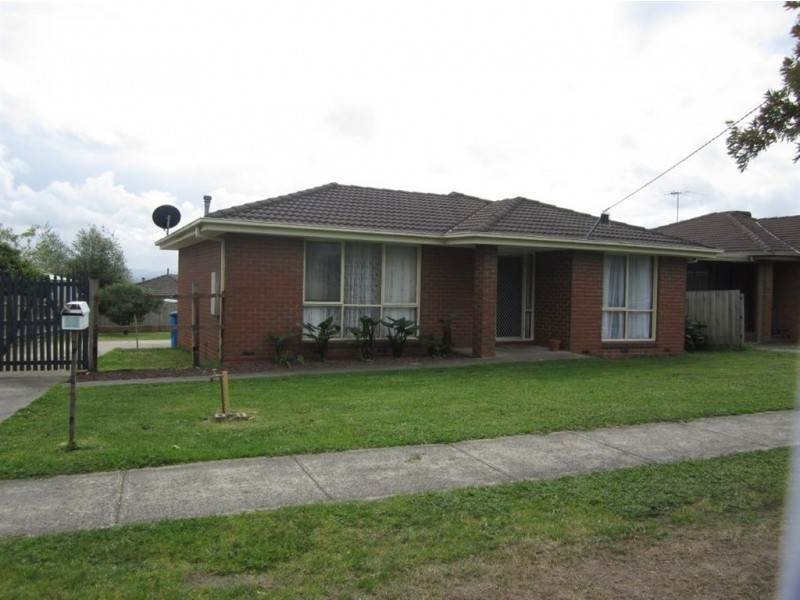 53 Huntington Drive, Hampton Park VIC 3976