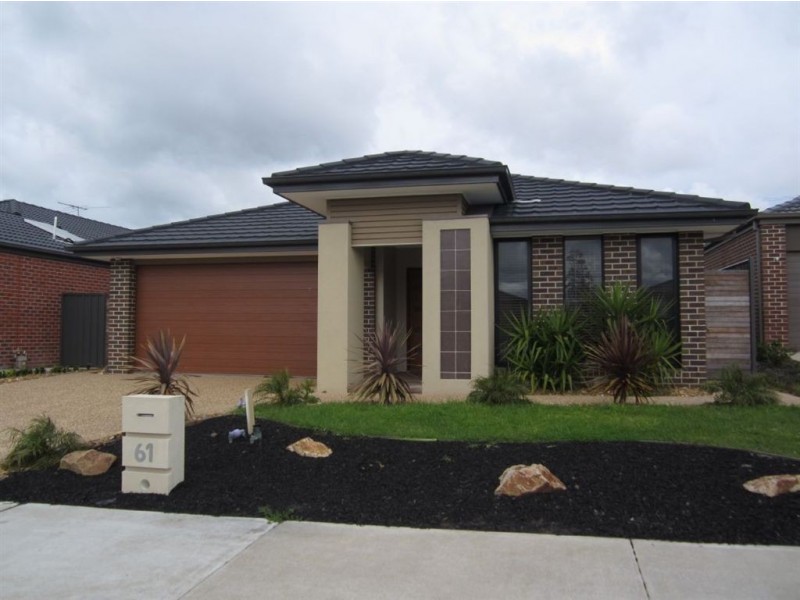 61 Sabel Drive, Cranbourne North VIC 3977