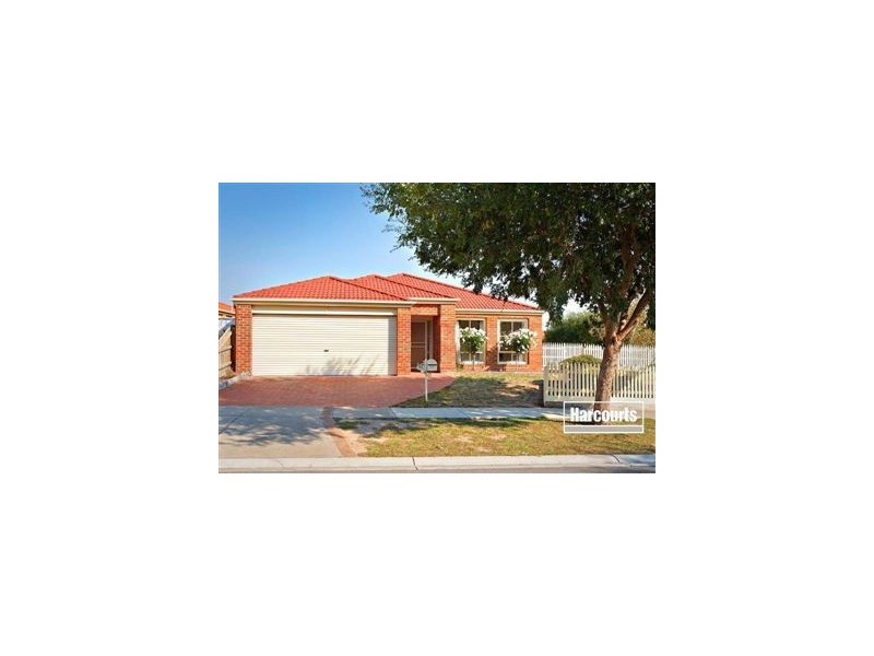64 Galloway Drive, Narre Warren South VIC 3805