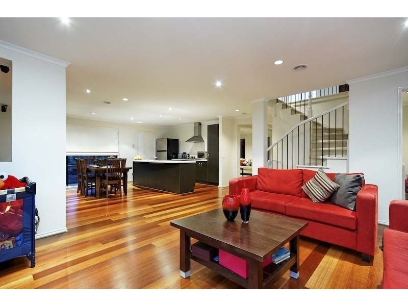 13 Hunt Club Road, Narre Warren South VIC 3805