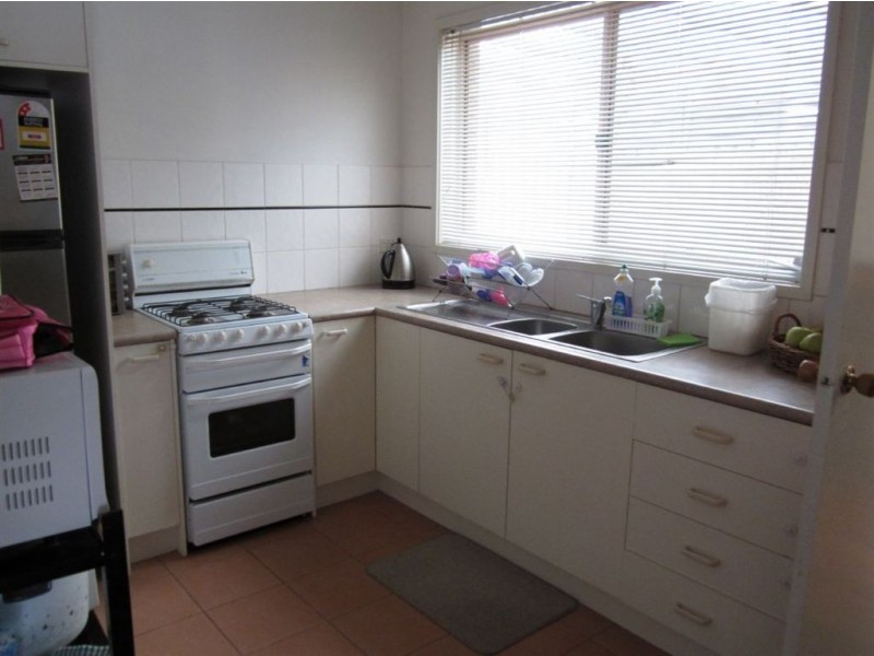 2 Henshaw Court, Narre Warren South VIC 3805