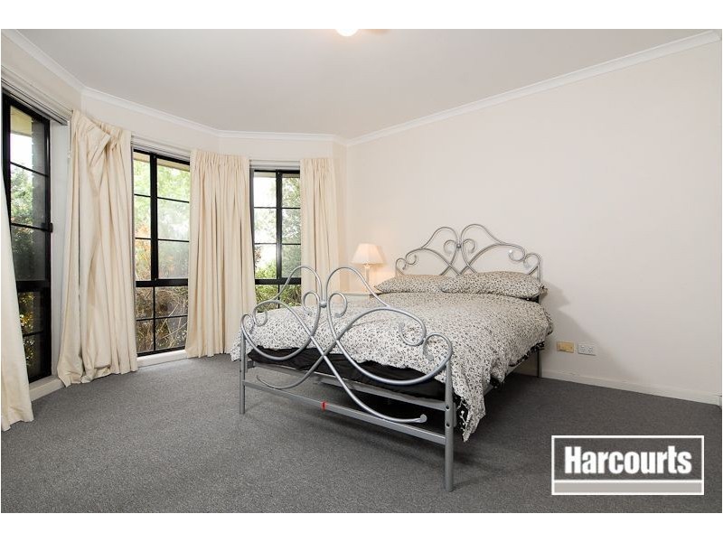 13 Applegum Court, Narre Warren VIC 3805