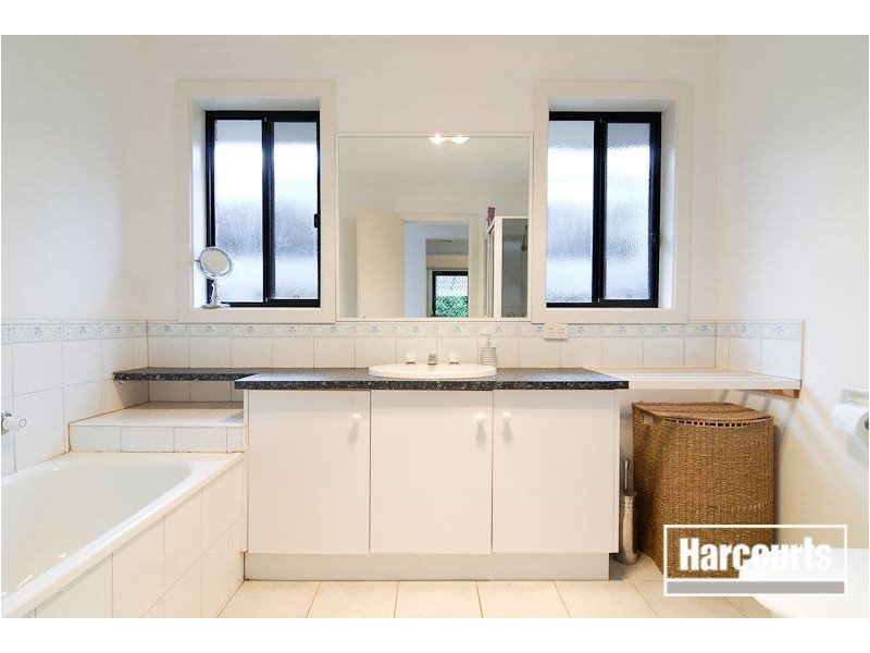 13 Applegum Court, Narre Warren VIC 3805