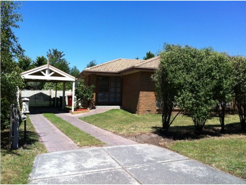 9 Dewsbury Court, Narre Warren South VIC 3805