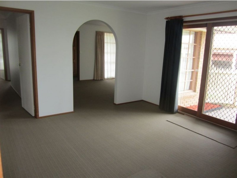 9 Dewsbury Court, Narre Warren South VIC 3805