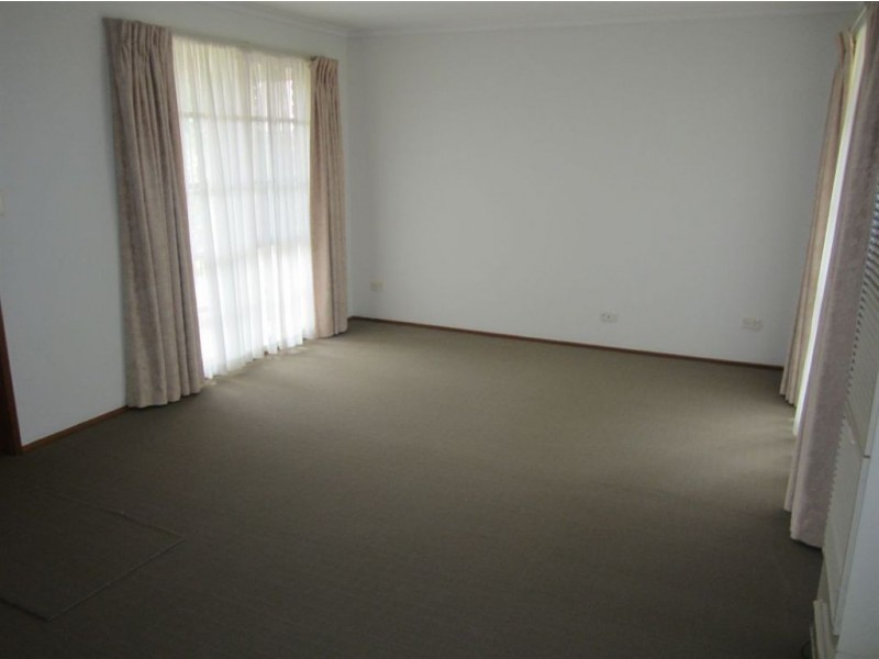 9 Dewsbury Court, Narre Warren South VIC 3805