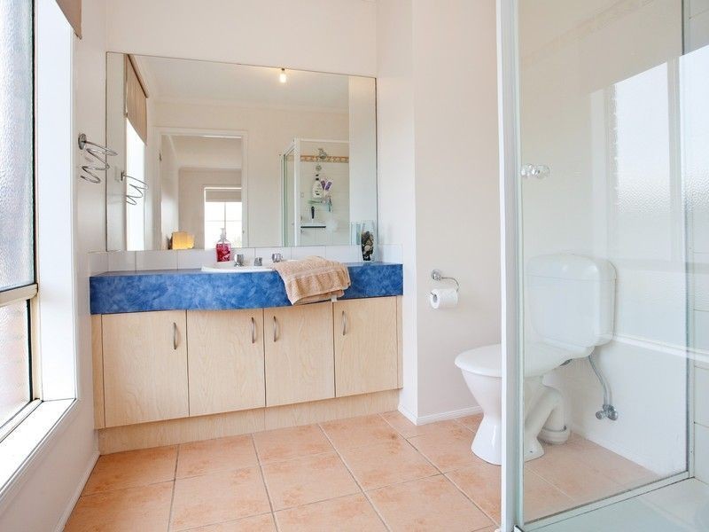 14 Eastbourne way, Narre Warren South VIC 3805