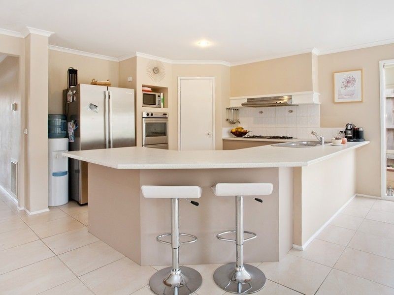 14 Eastbourne way, Narre Warren South VIC 3805