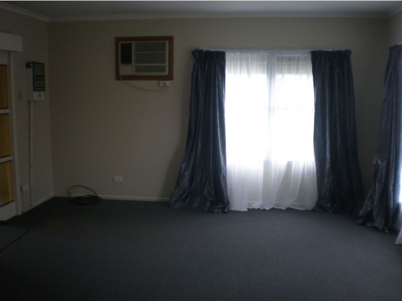 73 Tristania Street, Doveton VIC 3177