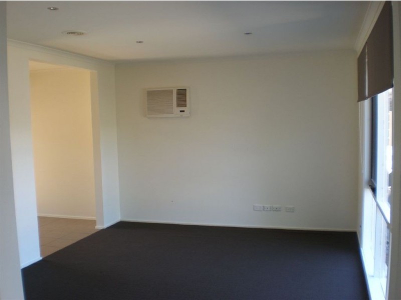 26 George Chudleigh Drive, Hallam VIC 3803