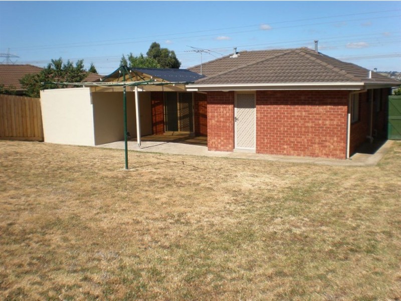 26 George Chudleigh Drive, Hallam VIC 3803