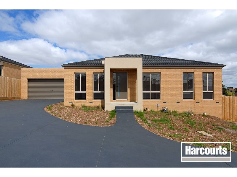 10/284 Pound Rd, Hampton Park VIC 3976