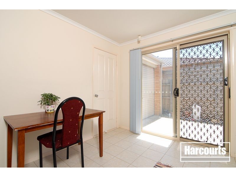 32 Oakland Drive, Hampton Park VIC 3976