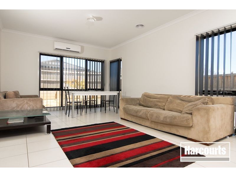 3 Thunderbolt Drive, Cranbourne East VIC 3977