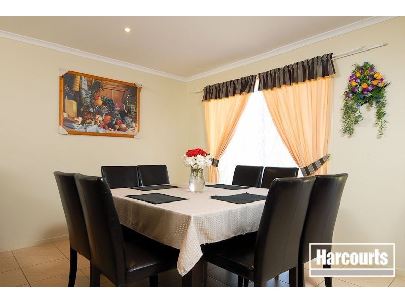 83 Golden Grove Drive, Narre Warren South VIC 3805