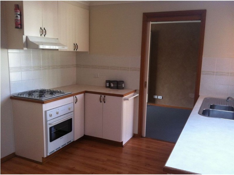 2 Shorthorn Walk, Narre Warren South VIC 3805