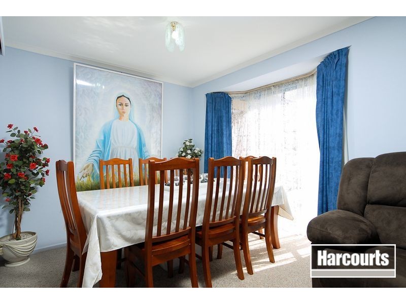 13 Reeves Court, Hampton Park VIC 3976