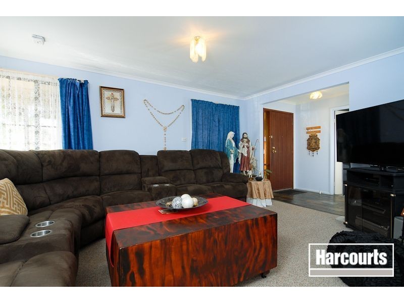 13 Reeves Court, Hampton Park VIC 3976