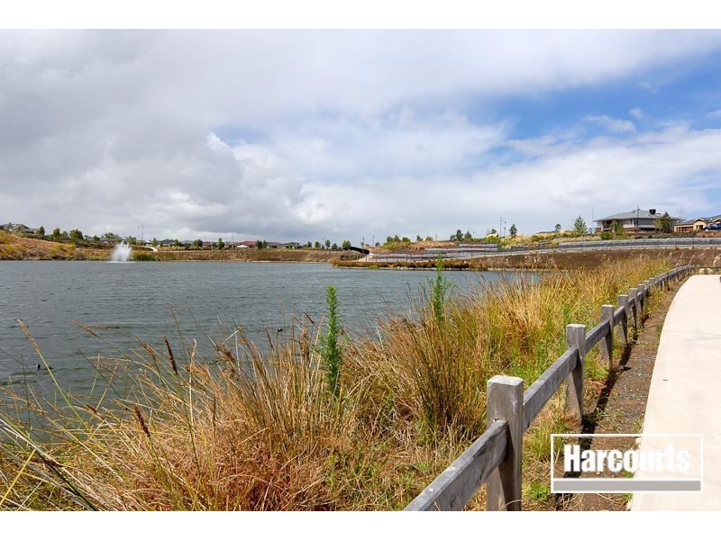 Pakenham VIC 3810