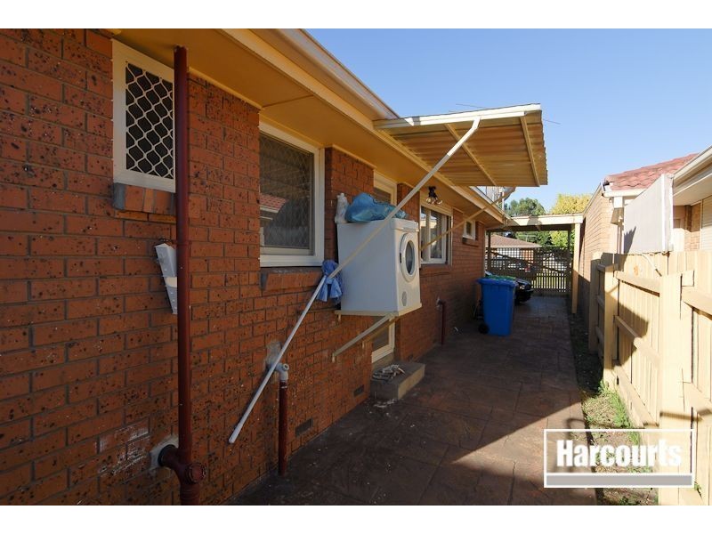 1/122 Fountain Drive, Narre Warren VIC 3805