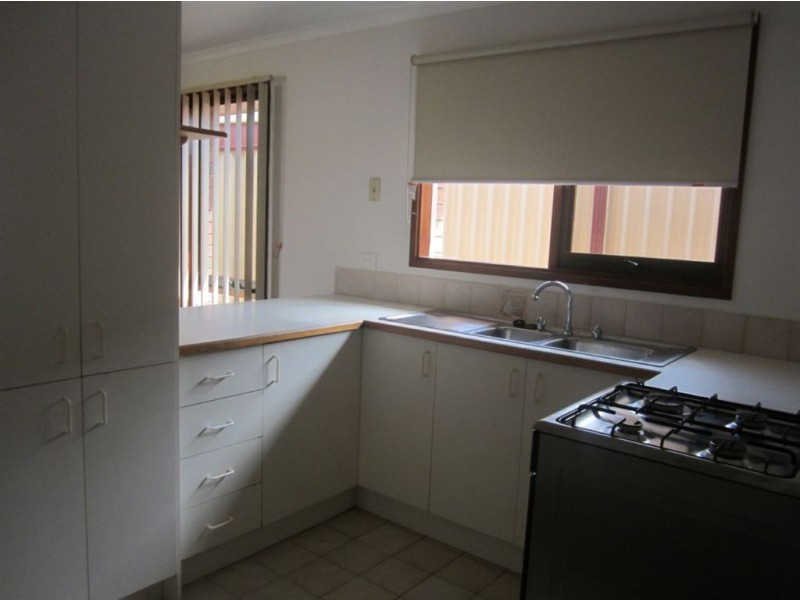 1/2 Godwin Avenue, Narre Warren VIC 3805