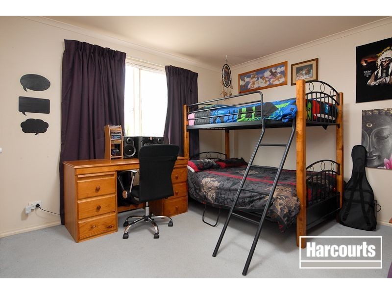 16 Lexton Street, Narre Warren South VIC 3805