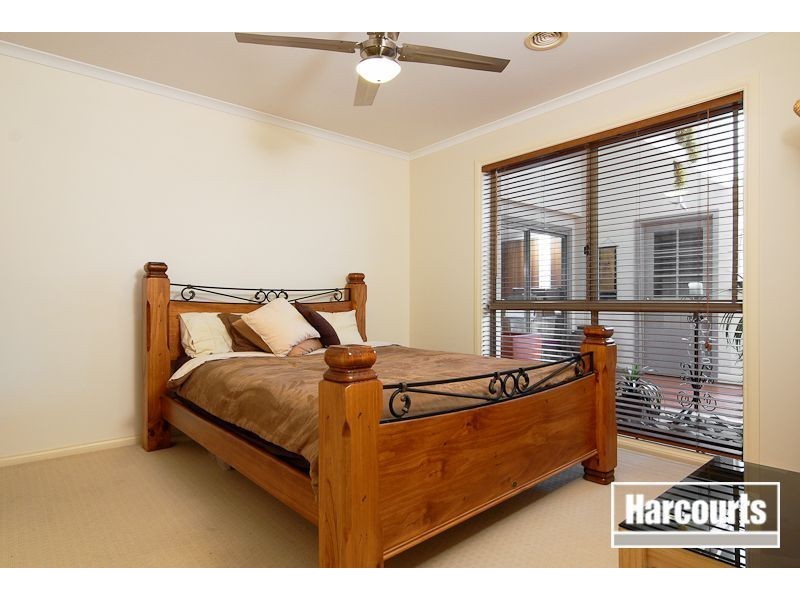 4 Kendall Drive, Narre Warren VIC 3805